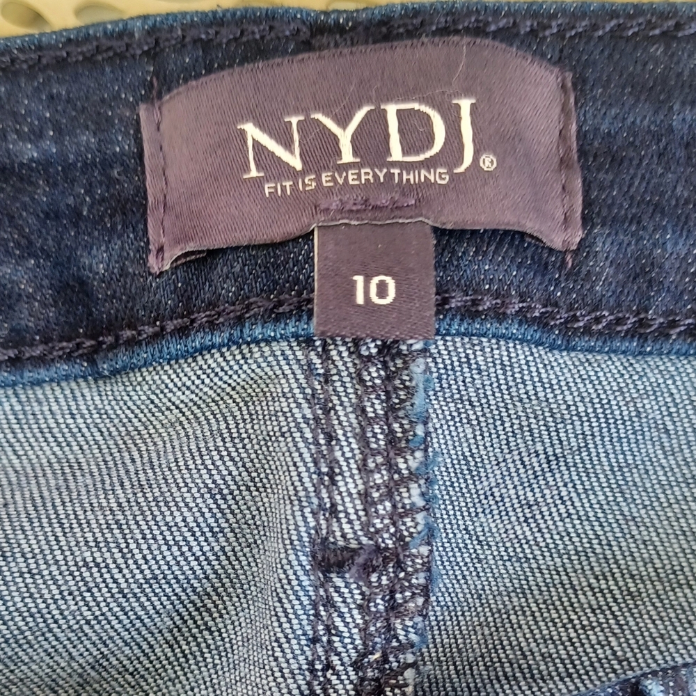 NYDJ Ami Skinny Lift X Tuck Technology Jeans - Picture 5 of 6